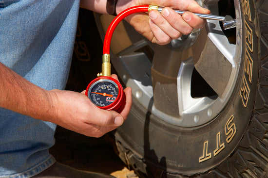Tire pressure gauge 0-5 BAR, with PSI/BAR display