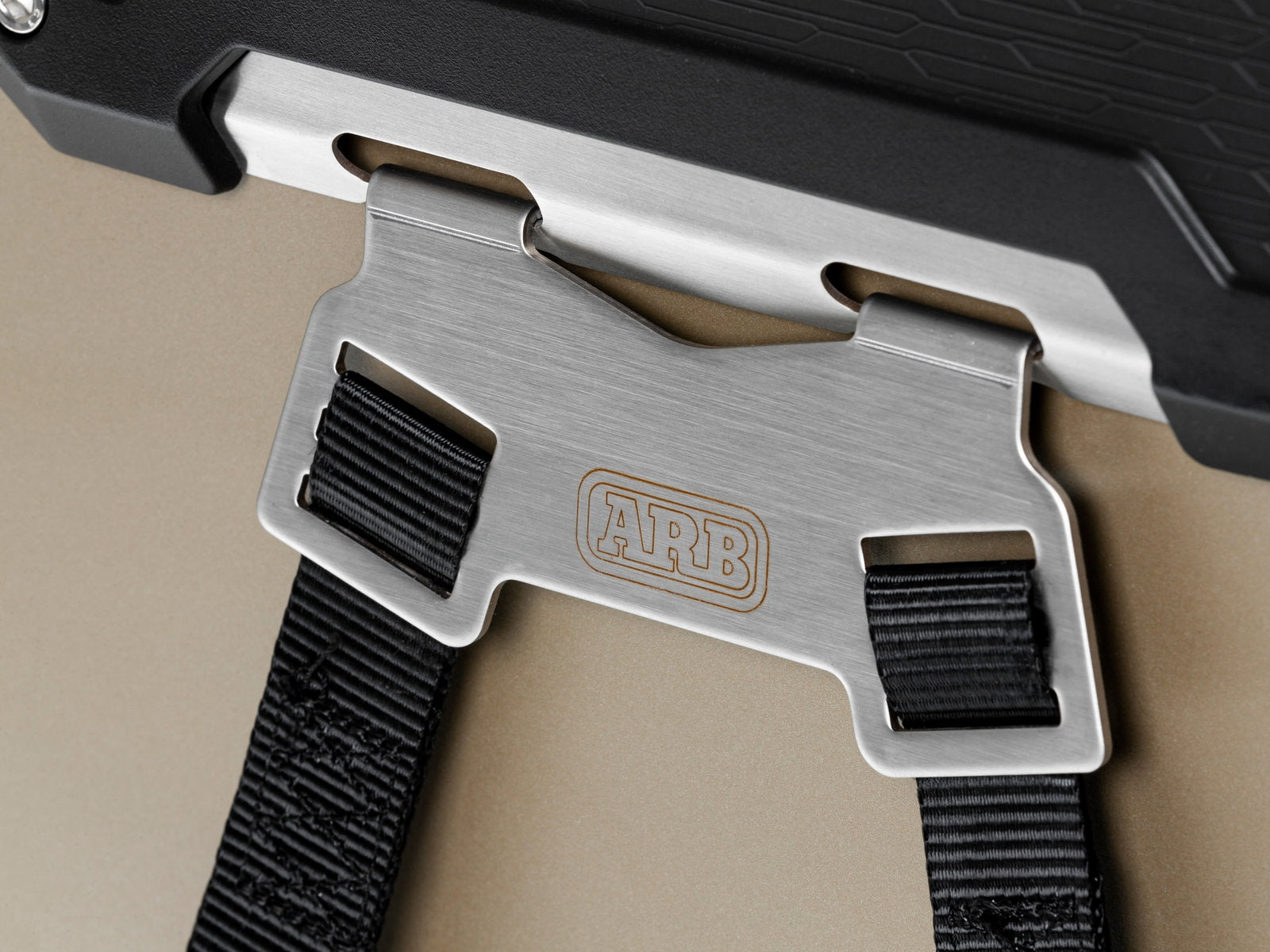 ARB "Tie Down Kit", Klemmgurte für ARB Zero Serie Kühlboxen