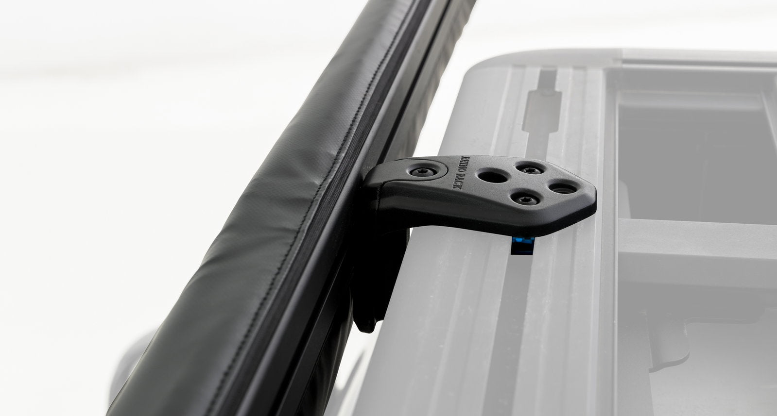 Rhino Rack Sunseeker Markise, mit Stow iT 2500mm lang x 2100mm Ausladung