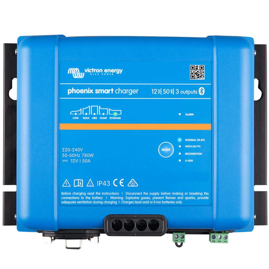 Victron Phoenix Smart IP43 Charger 24V 25A (3)